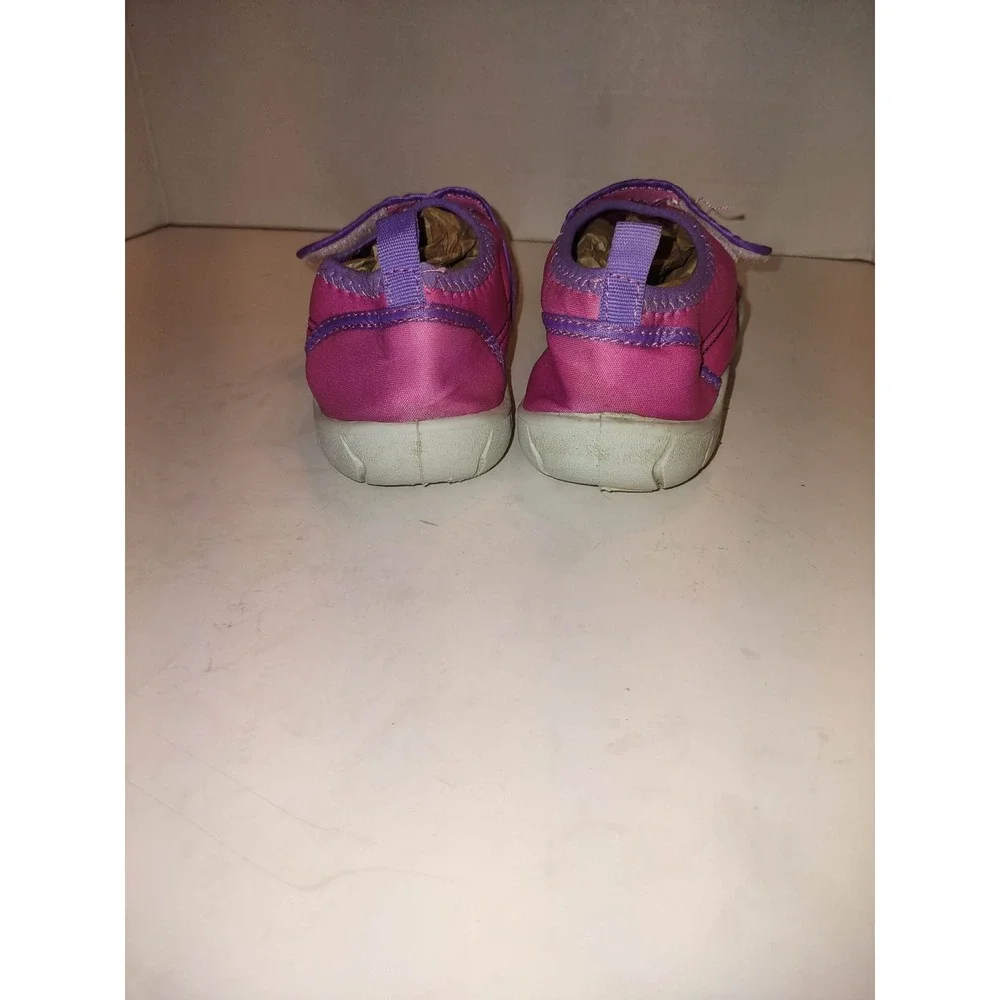 Personal Identity Kids Pink Purple Water Shoes Hook Loop Strap Size 4-5 USA